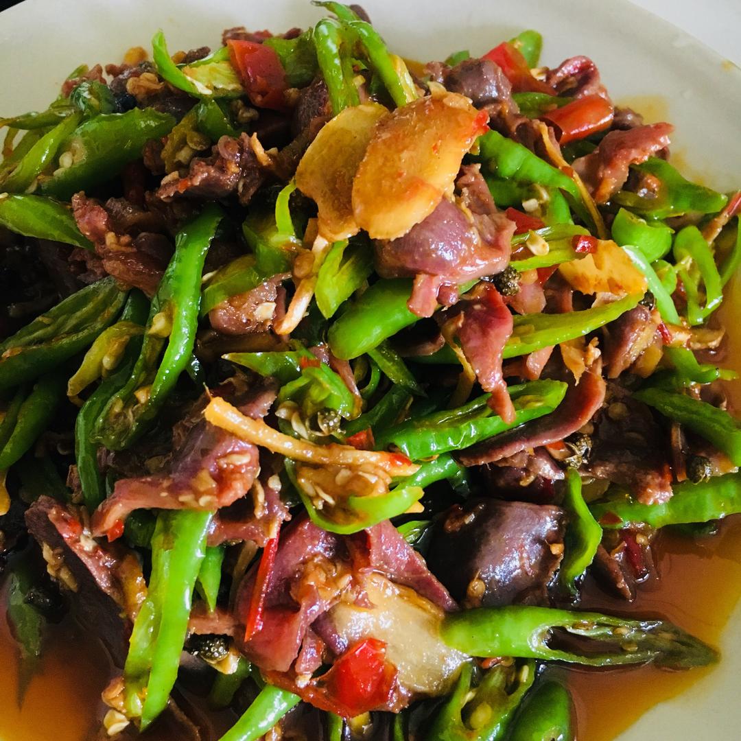 辣椒炒鸡胗（家常简易）
