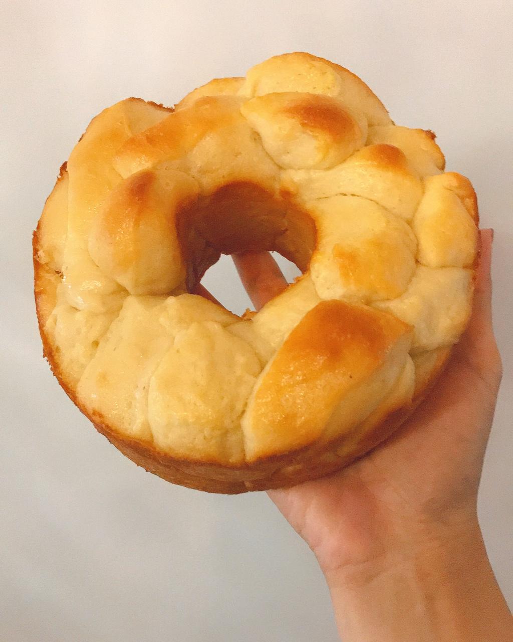 日式香浓炼乳面包