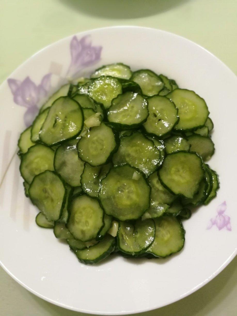 凉拌黄瓜