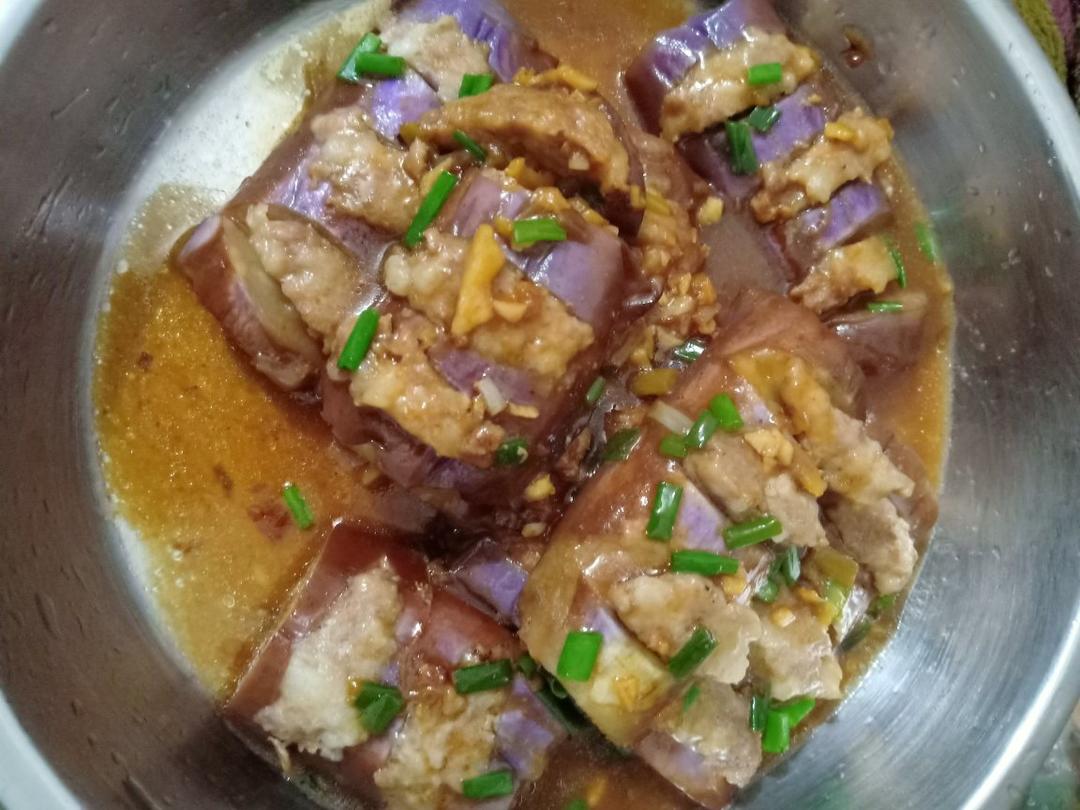 浇汁肉酿茄子