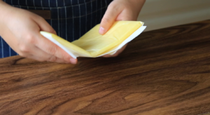 丹麦肉桂葡萄卷（超详细开酥视频）的做法 步骤6
