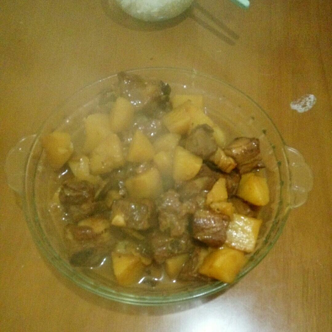 红烧排骨土豆