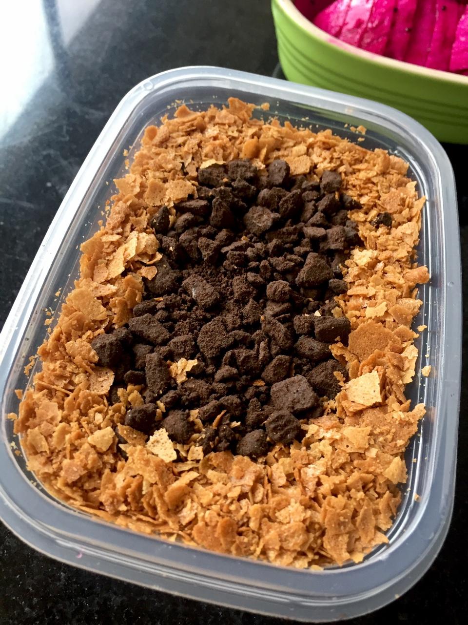 可可薄片甜心盒子蛋糕