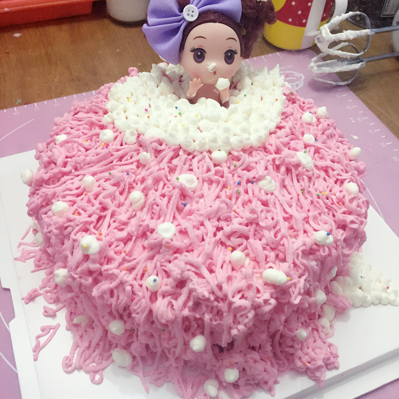 详细步骤制作泡泡浴娃娃蛋糕
