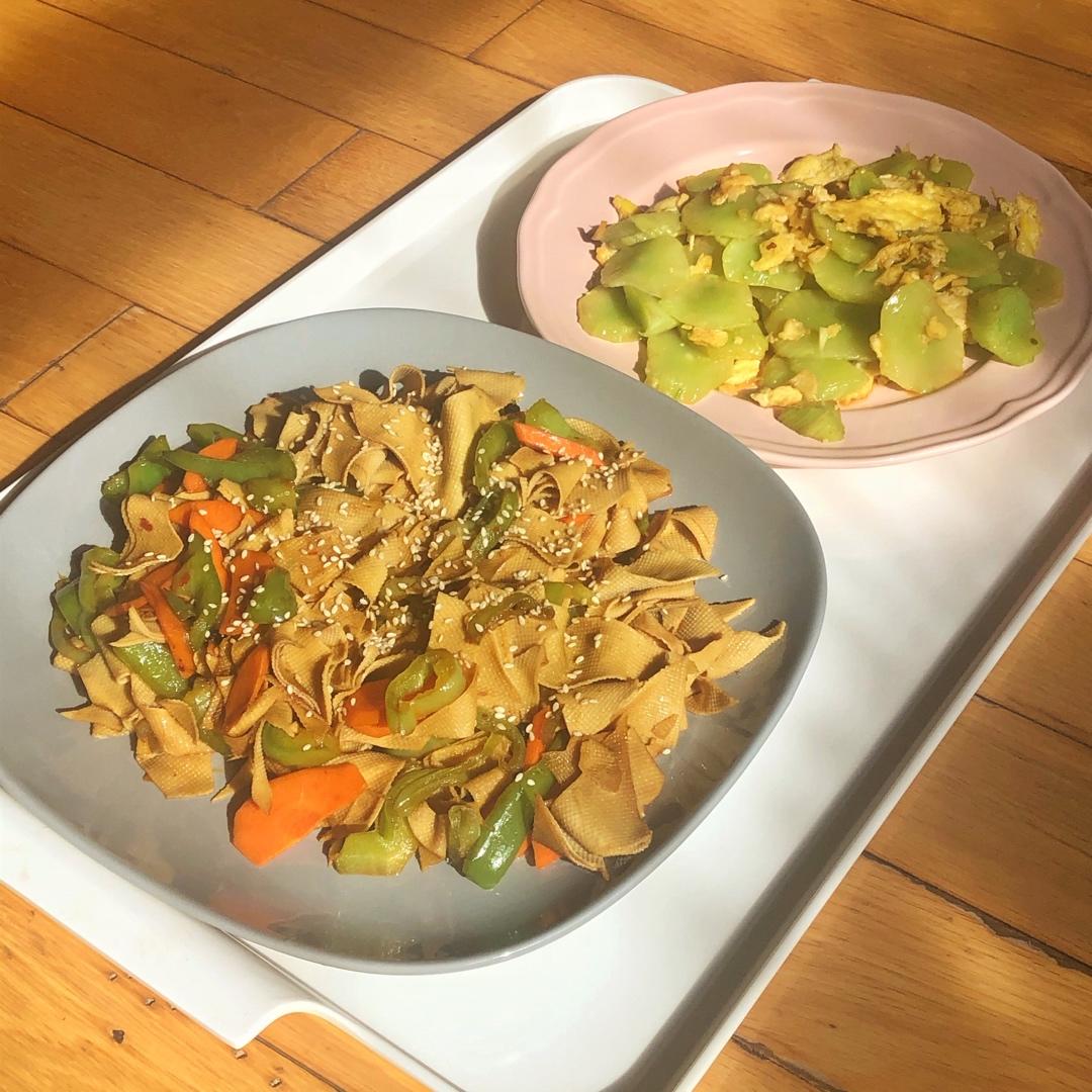 素炒豆腐皮
