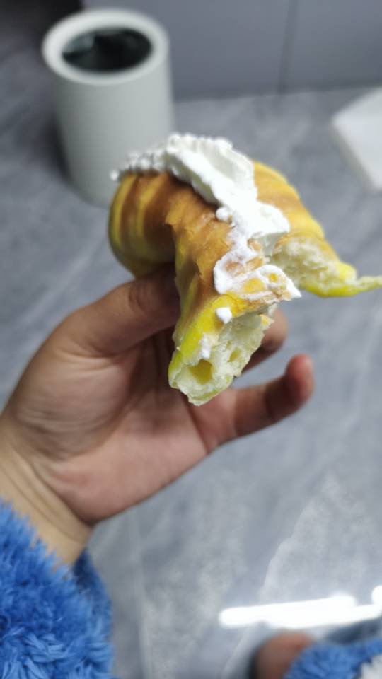 好吃到炸裂的港式菠萝包（附带制作酥皮的小视频）