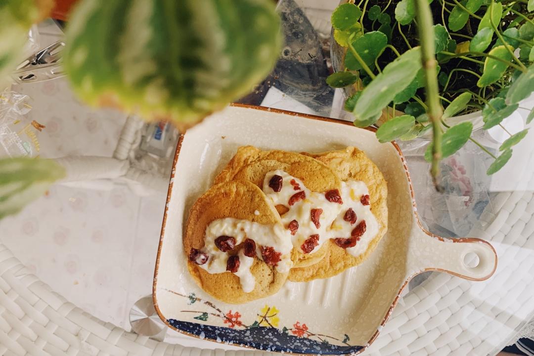 无油全麦舒芙蕾松饼