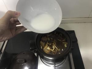 酸辣牛肉粉丝汤（砂锅酸辣汤）的做法 步骤7