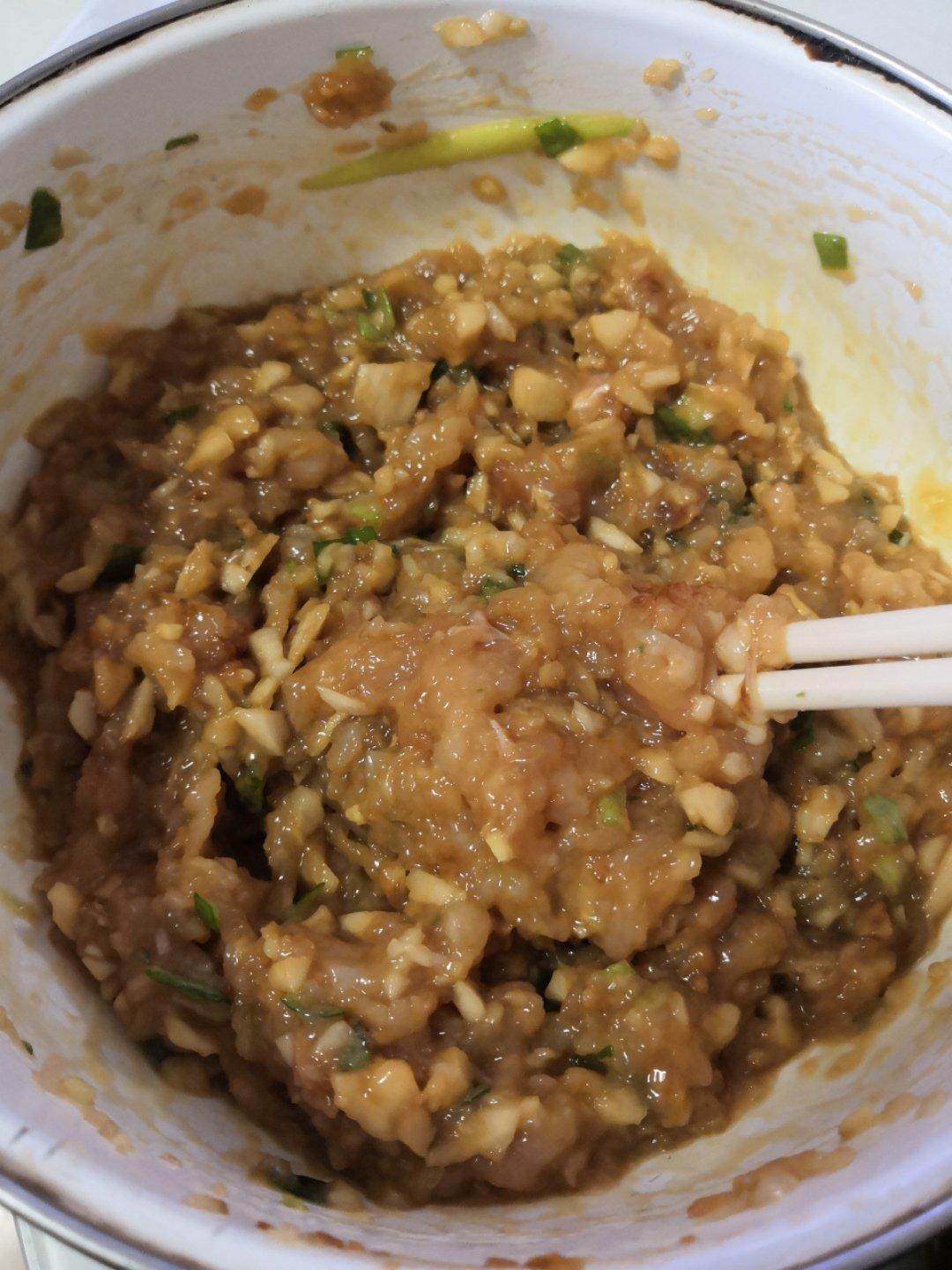 超鲜菌菇鸡肉大馄饨