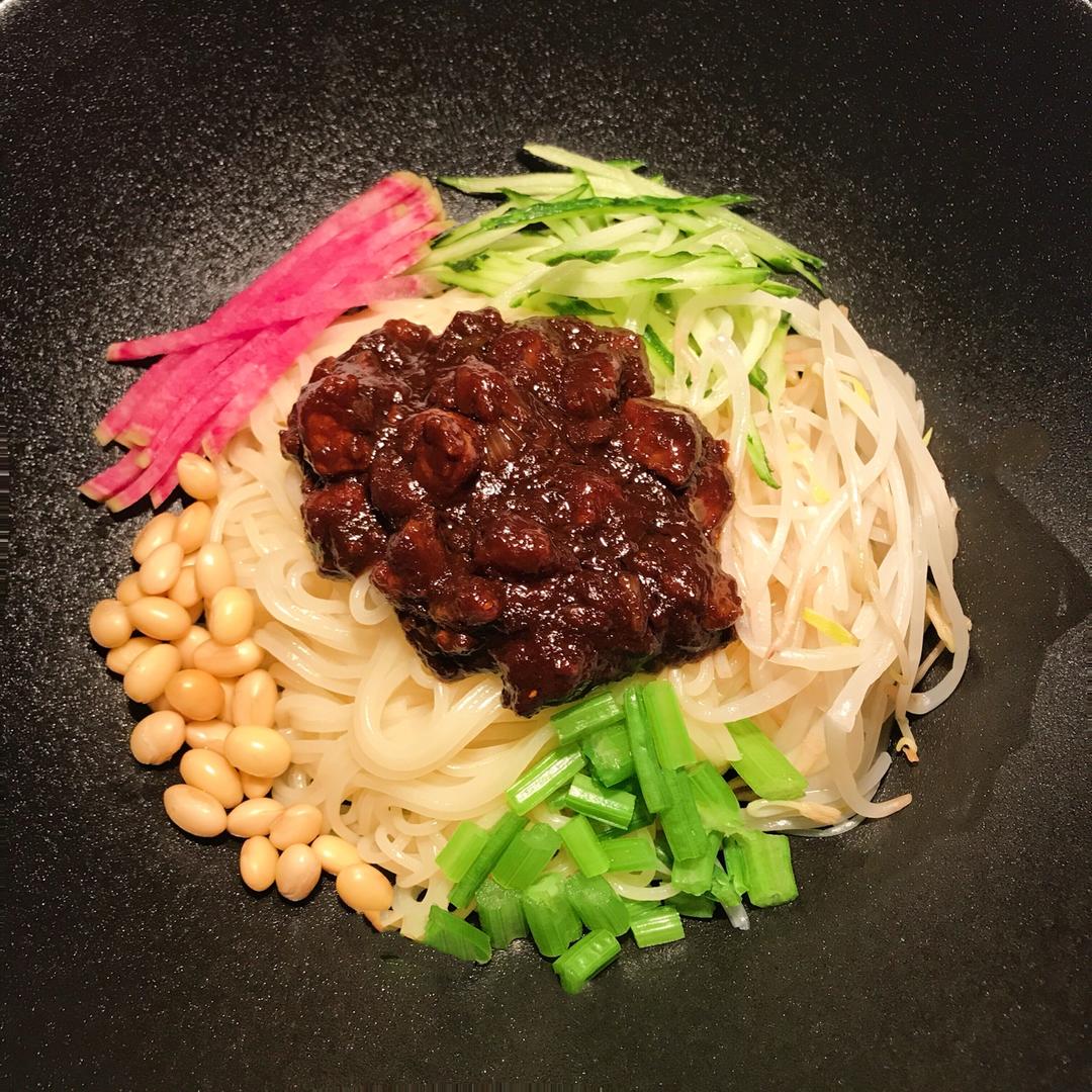 堂妈的炸酱面