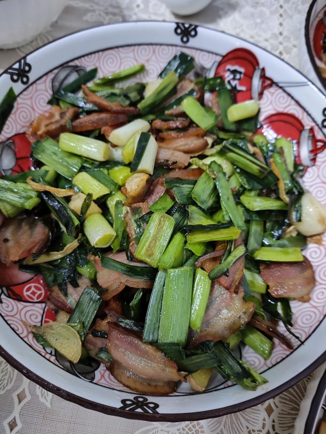 腊肉炒蒜苗