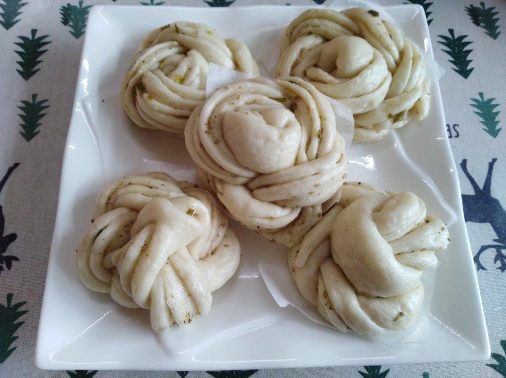 芽菜肉臊包子