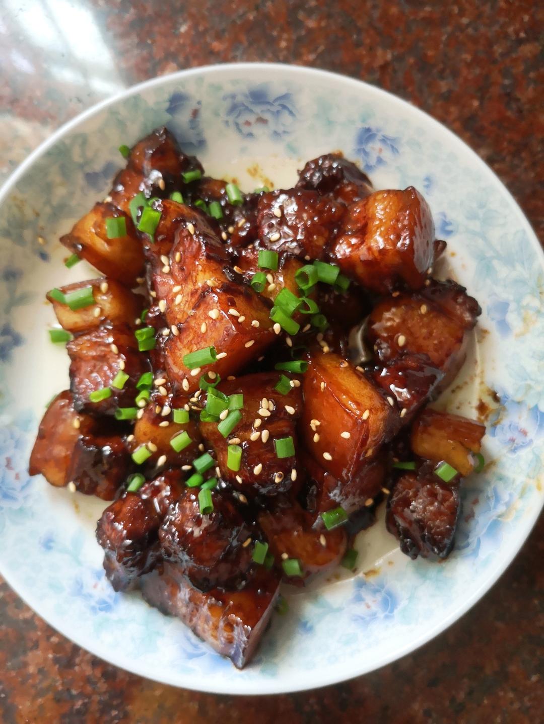 私房红烧肉 垂涎三尺软糯无比