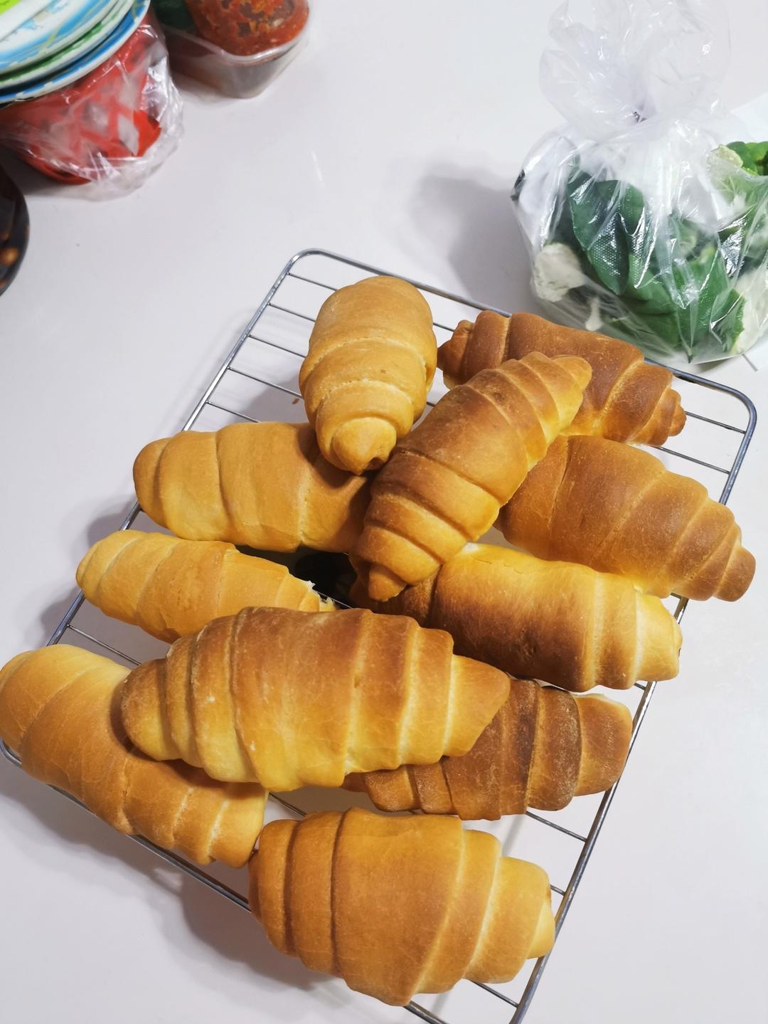 【盐面包 海盐卷】如果不能吃它，人生还有什么快乐！