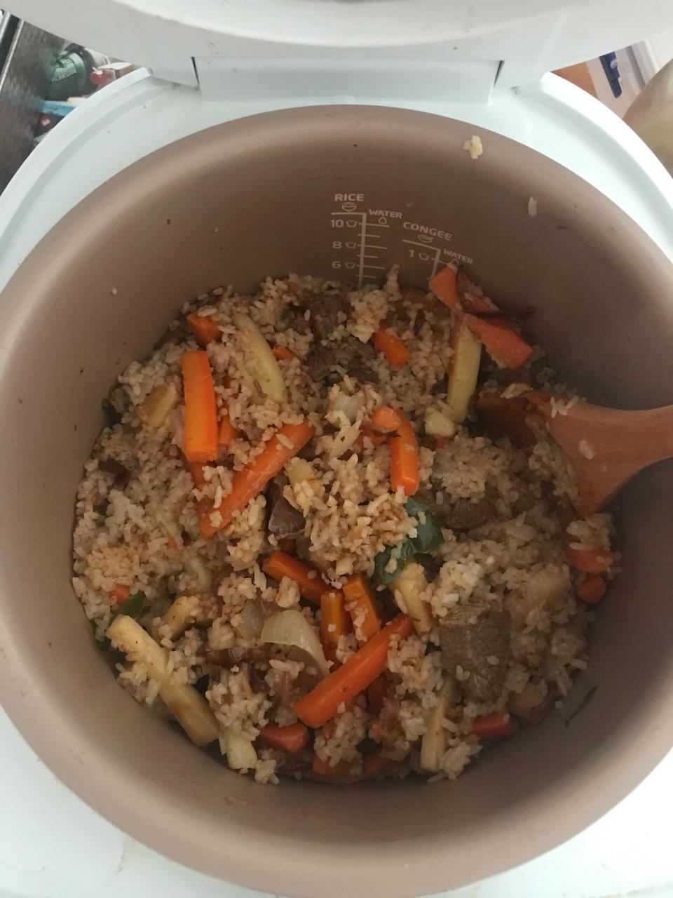 乌兹别克塔什干黑抓饭