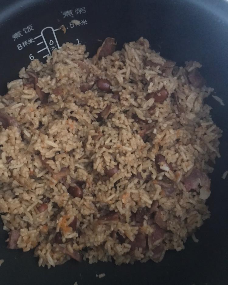 懒人必备～电饭煲腊肠焖饭