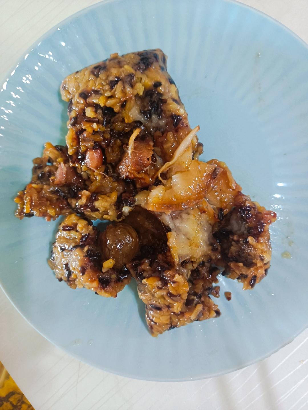 妈咪的♥️私房秘制咸蛋黄肉粽