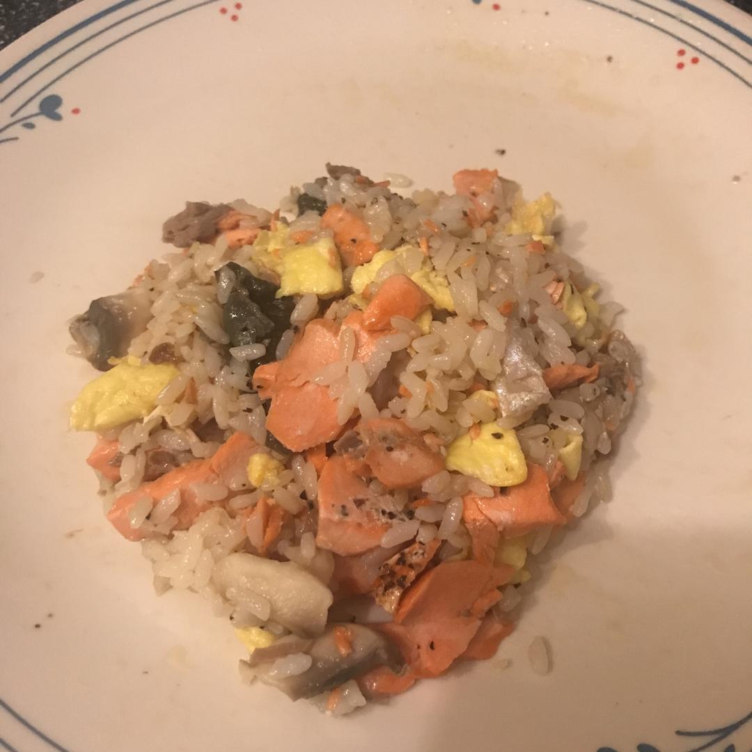三文鱼炒饭