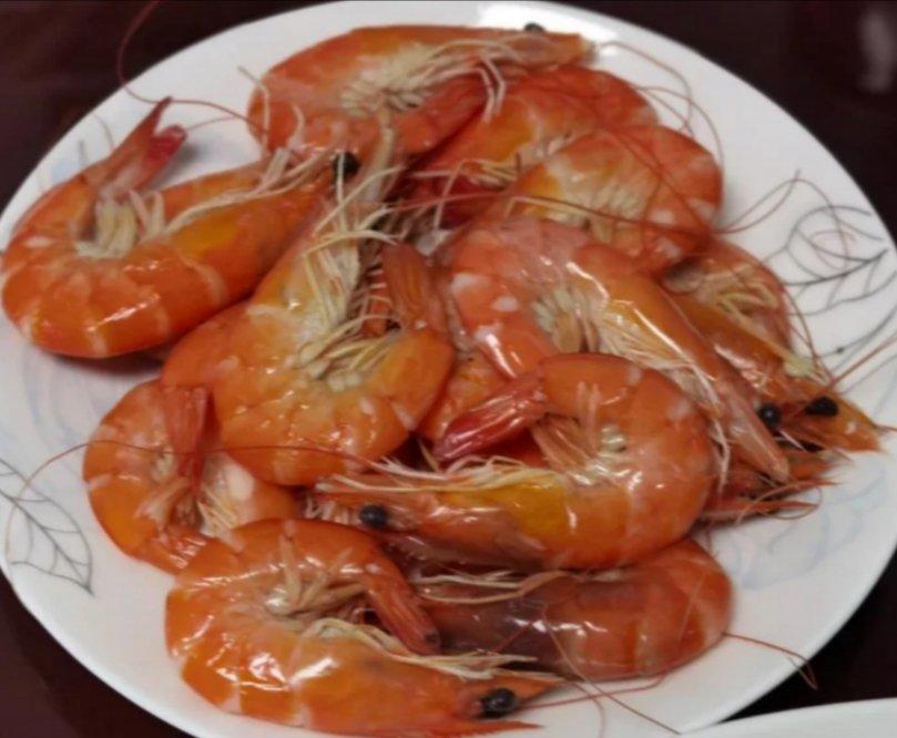 年夜菜｜香辣金针菇大虾 鸿运当头