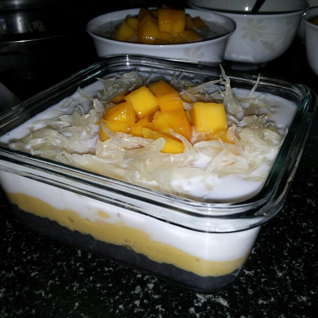 不输甜品店的杨枝甘露