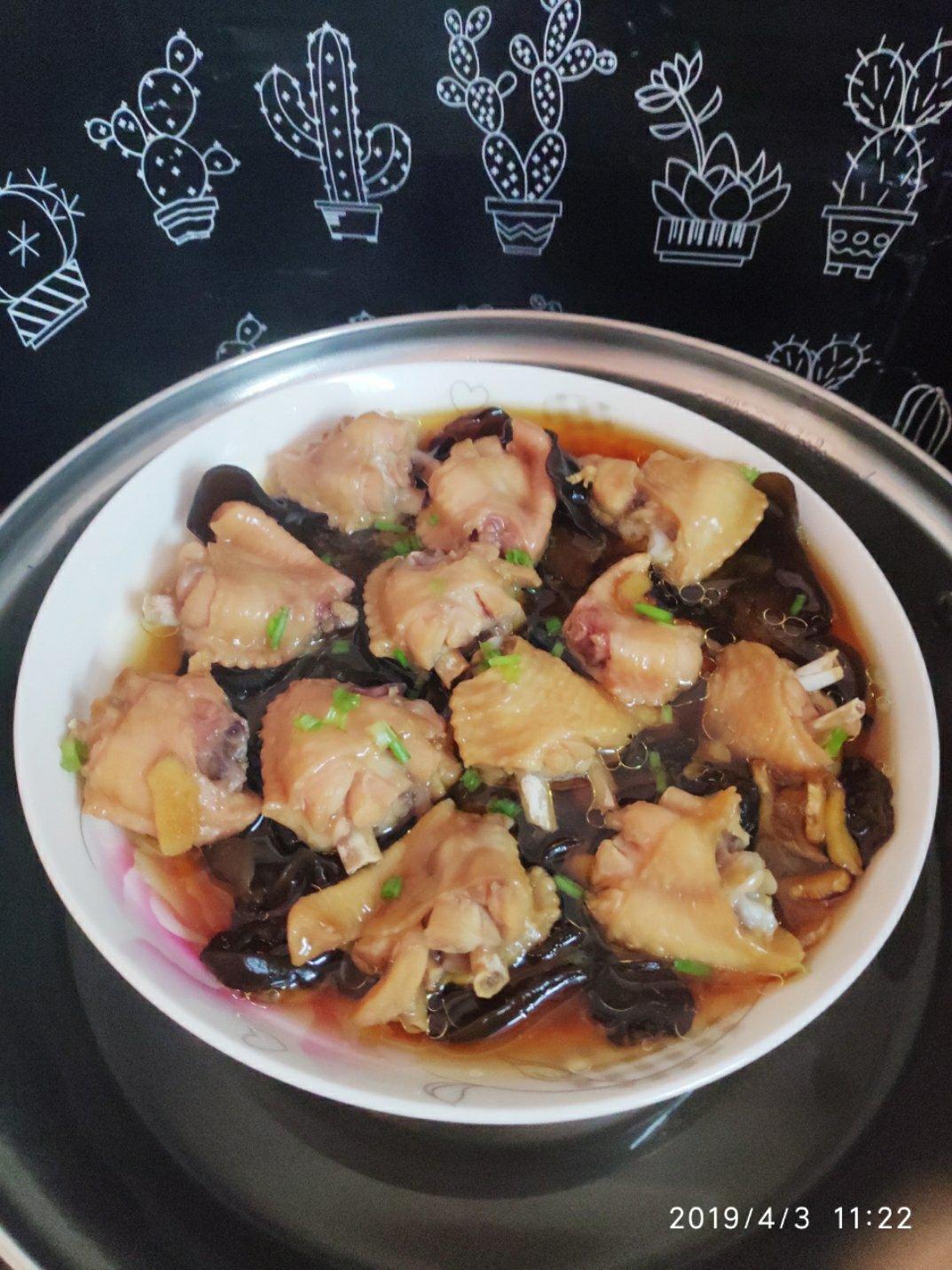 黑木耳蒸鸡翅