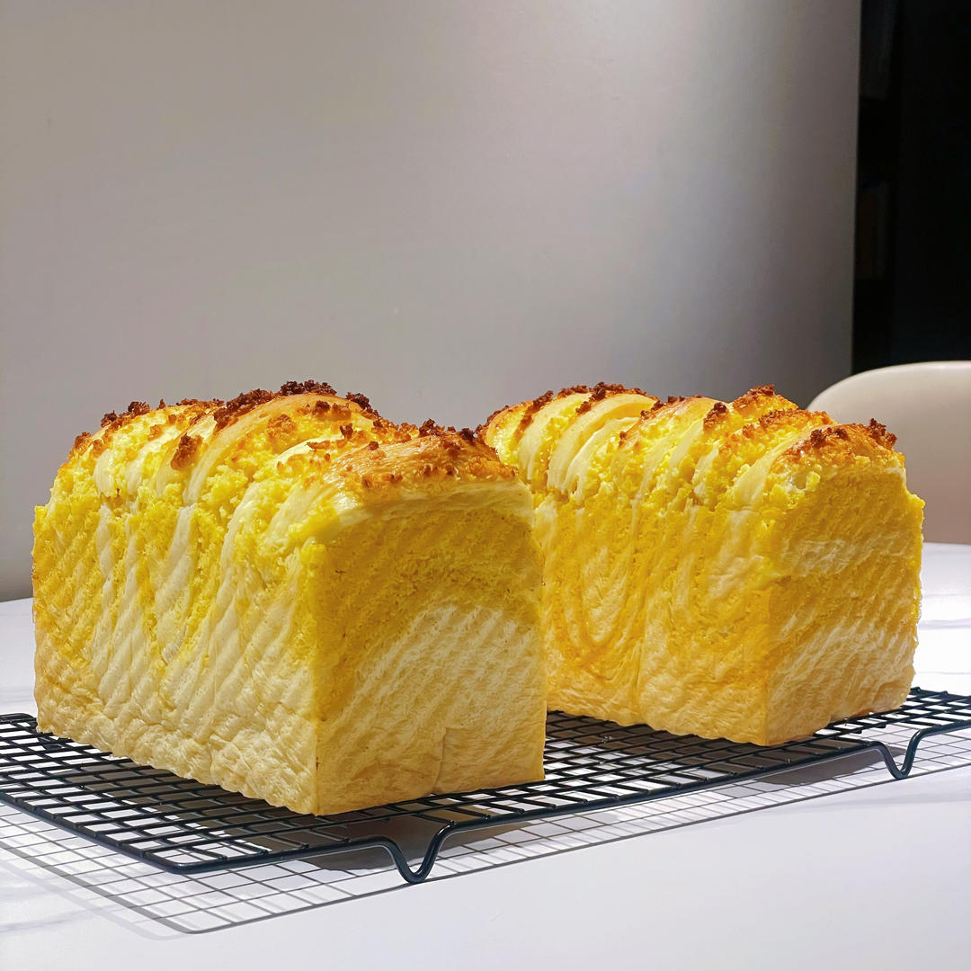 椰香满满的椰蓉土司~