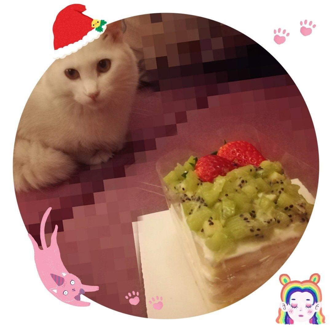 草莓城堡蛋糕