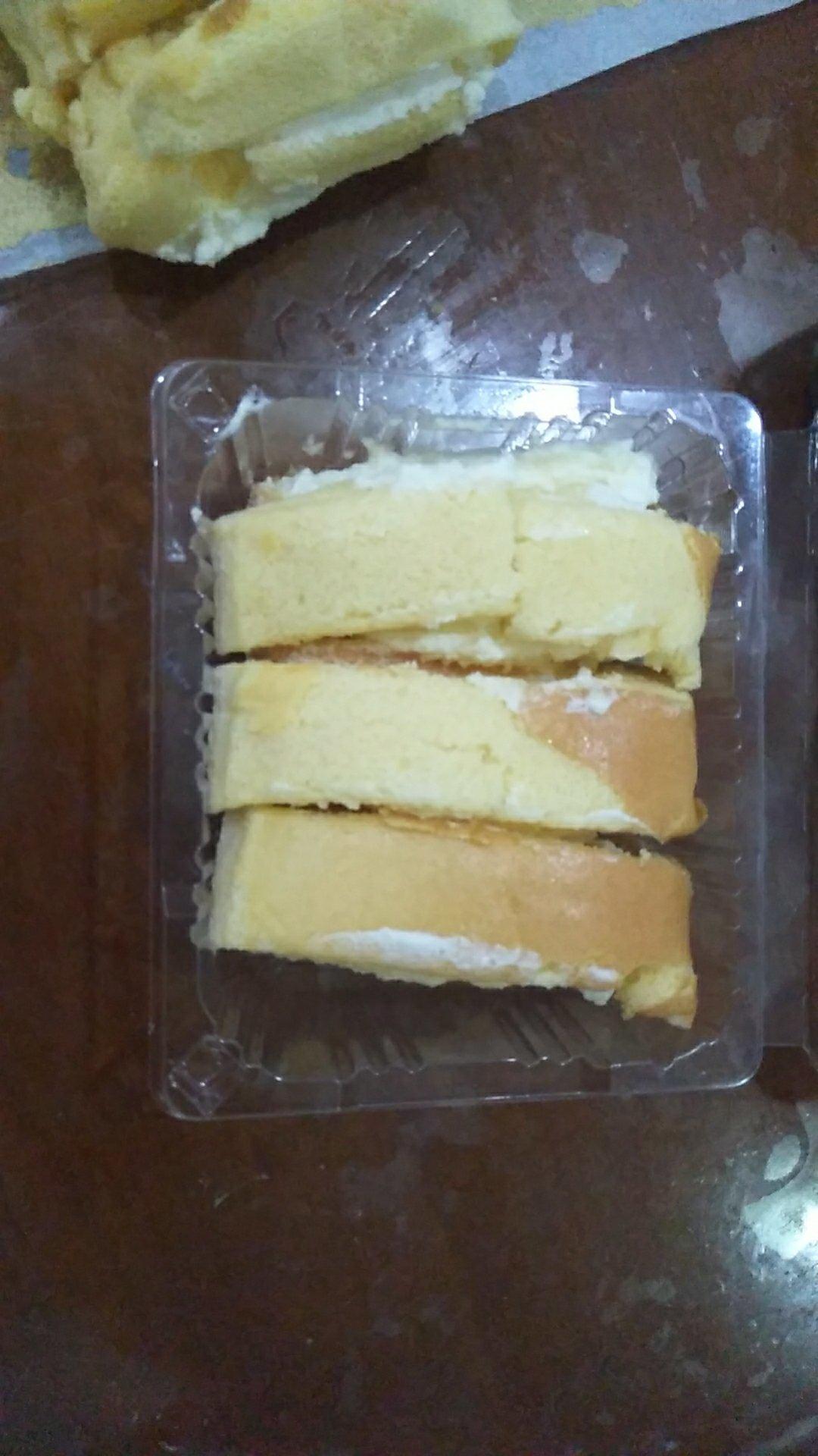 戚风蛋糕卷，快手美味0失败‼️不掉皮不开裂