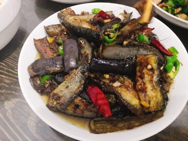 鱼香茄子是如此勾人，以至于连体重都不顾了！