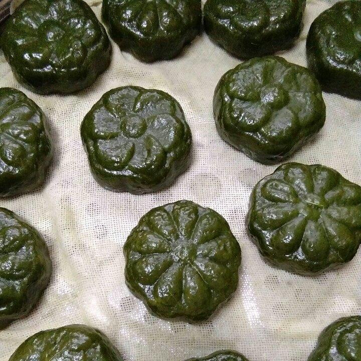 幸福妈妈猪做的艾糍清明仔