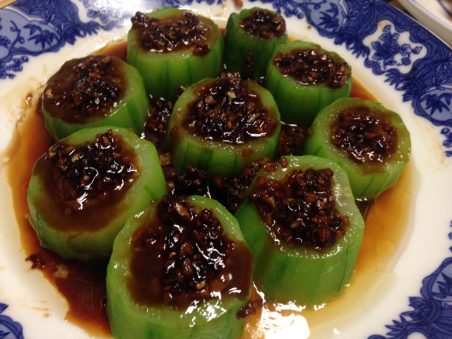 只需要五分钟就可以的美味蒜蓉蒸丝瓜