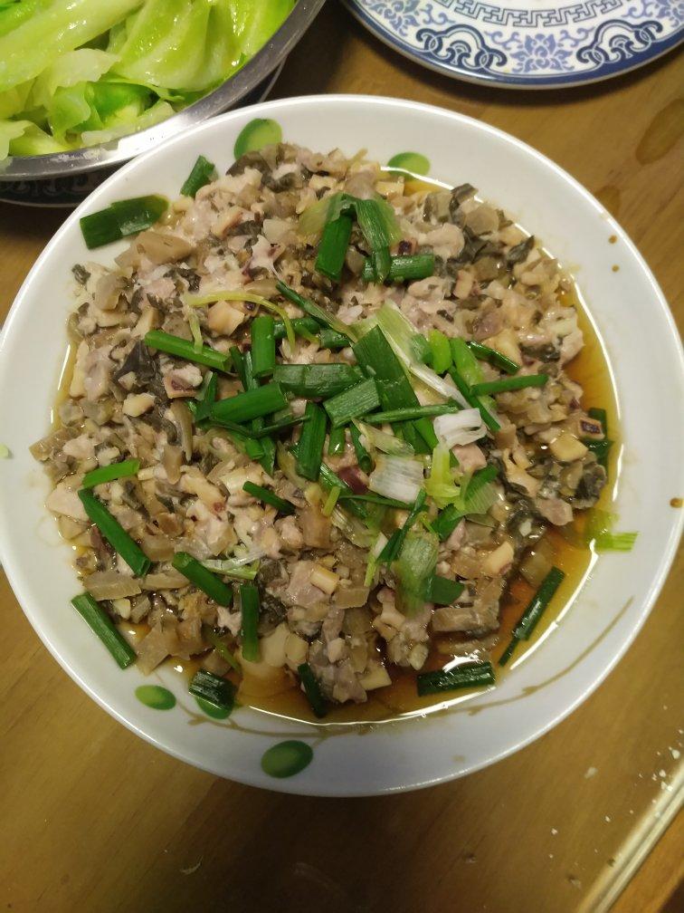 梅菜蒸肉饼