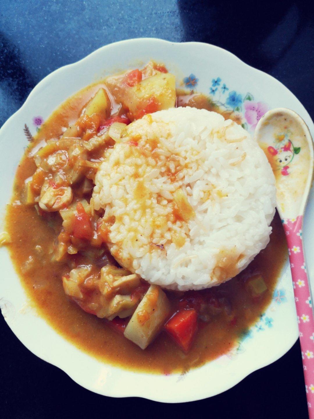 不加肉就很好吃【蔬菜咖喱】