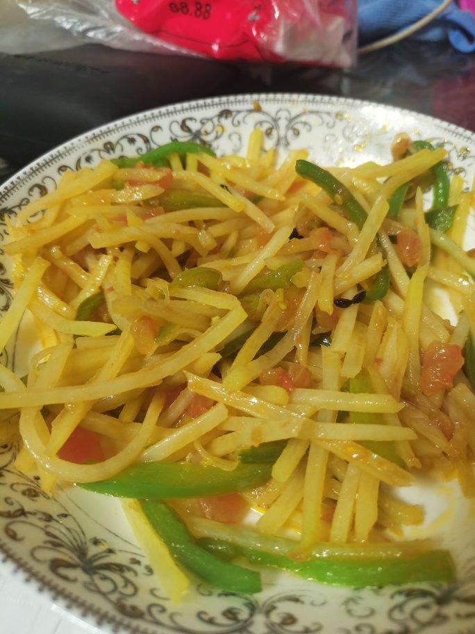 西红柿青椒土豆丝