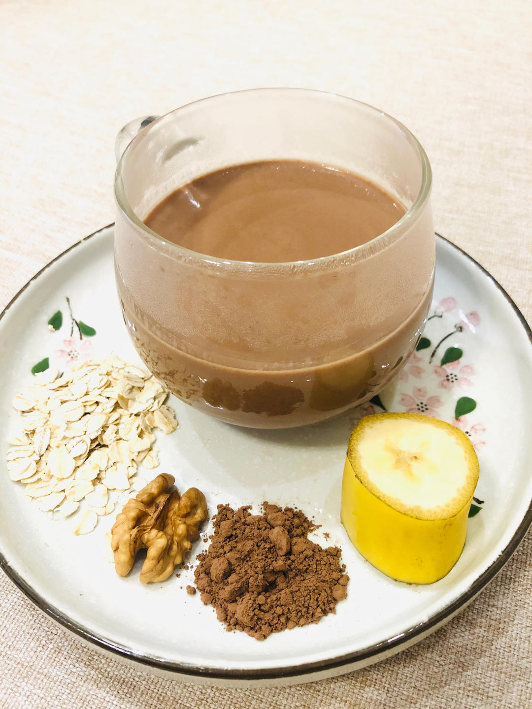 纯素美食｜香蕉可可燕麦奶