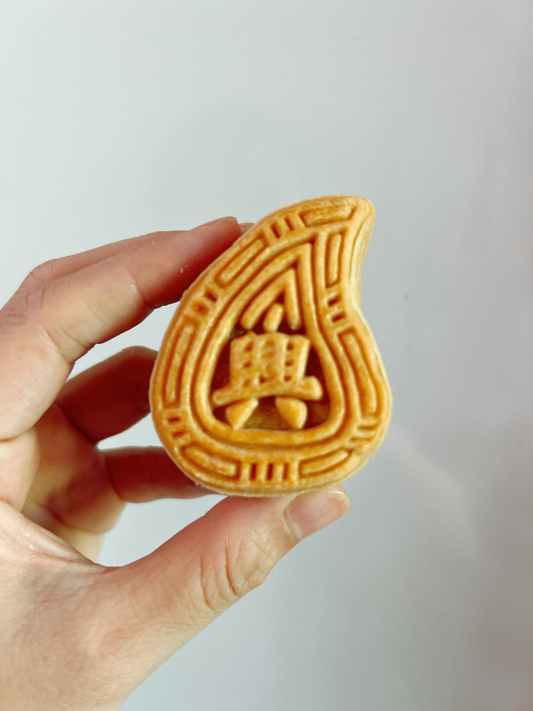 广式月饼—蛋黄莲蓉月饼