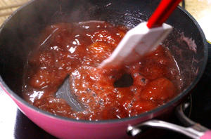 【香兰世家】自制新鲜草莓果酱的做法 步骤5