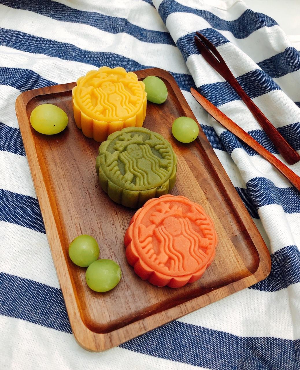 视力5点2做的日式美颜桃山皮月饼