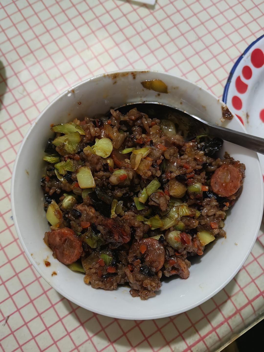 爆好吃的无敌腊肠炒饭