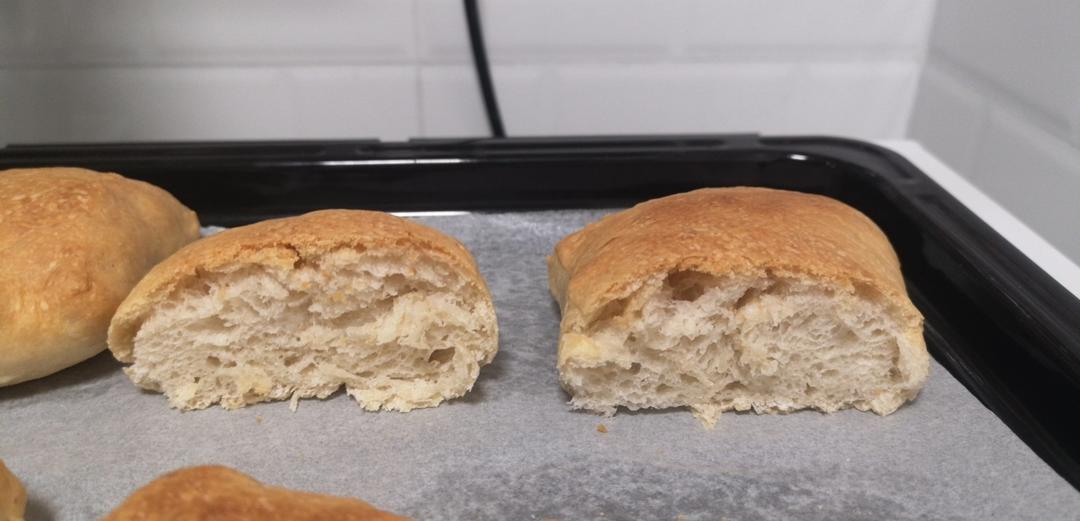 手揉004➡️完全不用揉面的夏巴塔，拖鞋面包