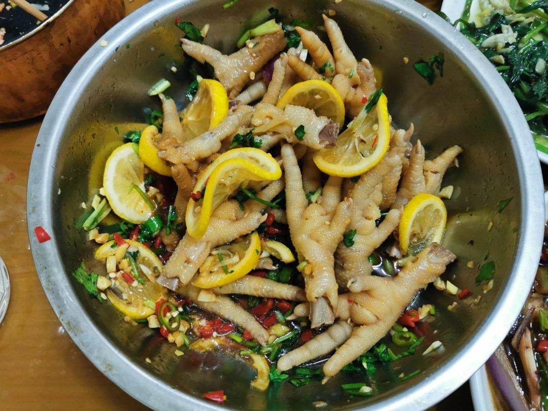 香辣蒜香凉拌爽脆鸡脚