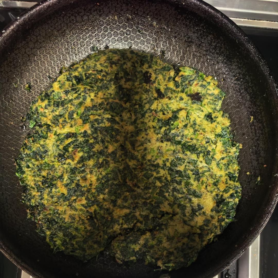 麦吉生酮-黑麦鸡蛋菠菜饼