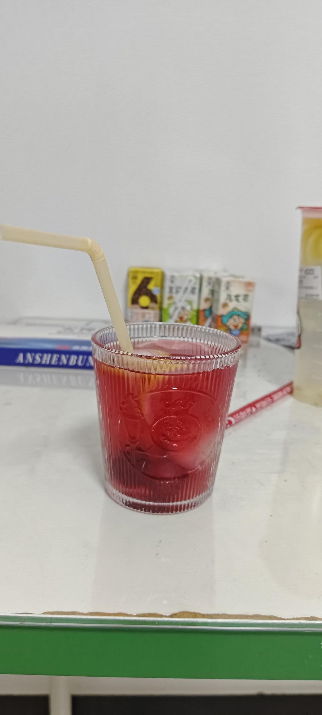 故宫下午茶同款-荔枝杨梅饮