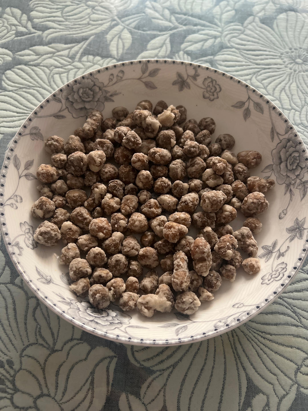 外甜脆内软糯的糖霜山药豆