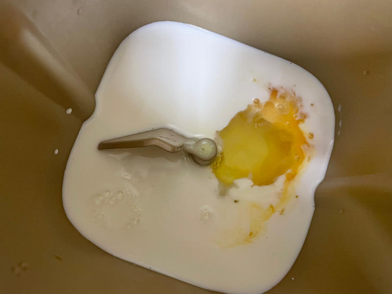 纯奶手撕吐司的做法 步骤1