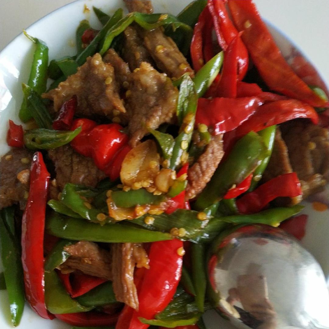 尖椒炒牛肉
