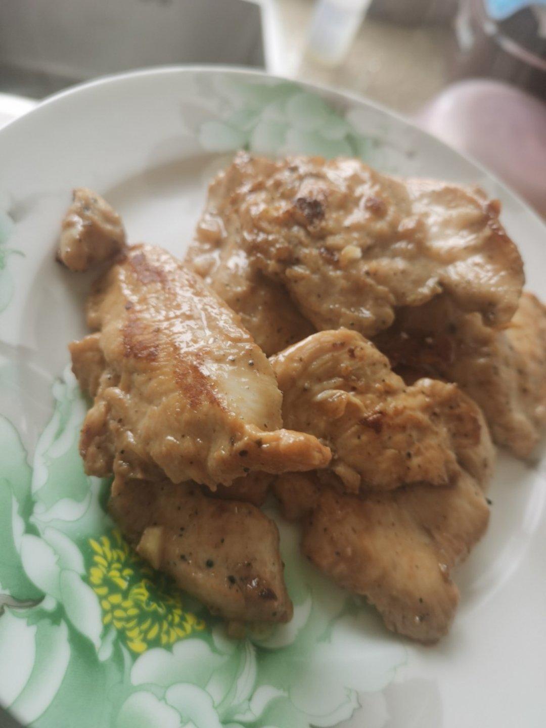 【嫩煎鸡胸肉】