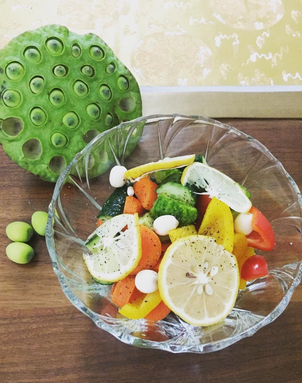 蜂蜜柠檬腌鲜蔬