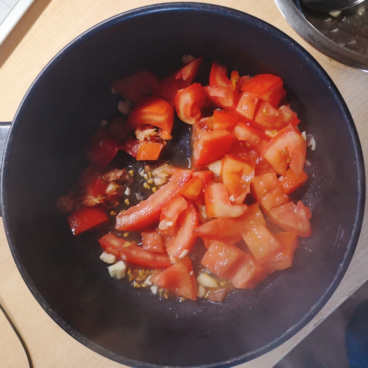 减肥之茄汁焖一切！的做法 步骤2