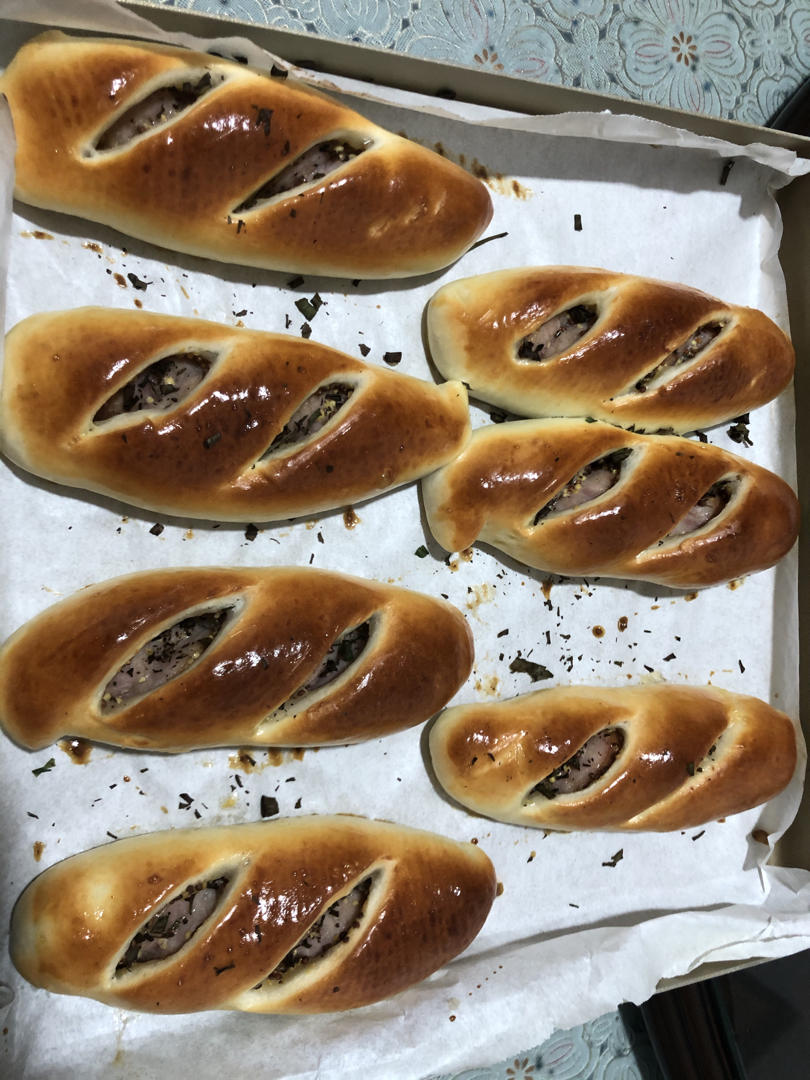 爆汁德式香肠面包｜大口吃肉肉｜发酵时间短｜快手好吃｜无需手套膜｜可做无油无糖